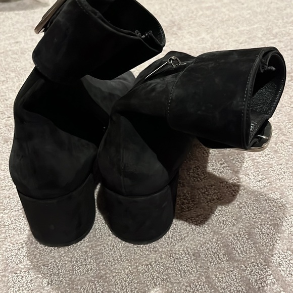 Saint Laurent Black Booties - Picture 3 of 7